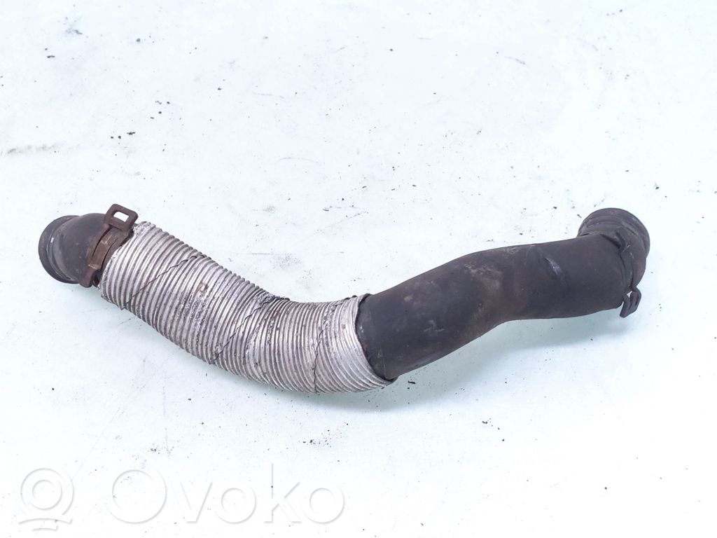 Volkswagen Caddy Tubo flessibile del liquido di raffreddamento del motore