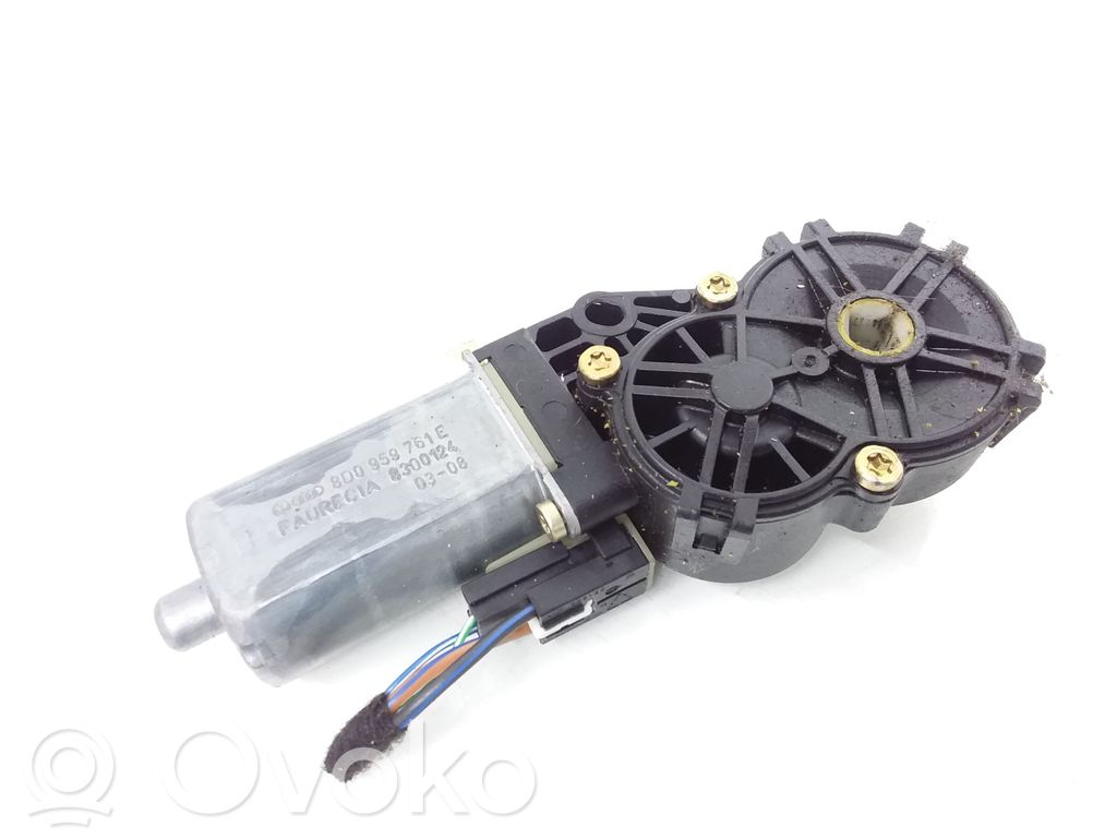 Volkswagen Touareg I Seat adjustment motor 