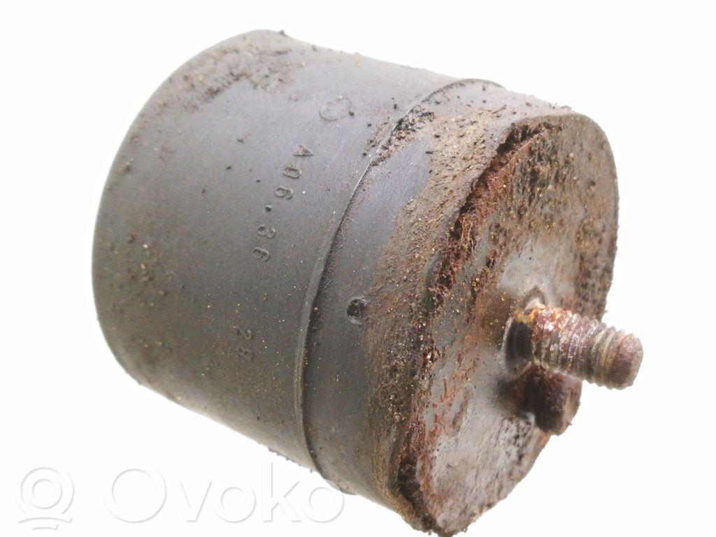Engine mount bracket   1133364