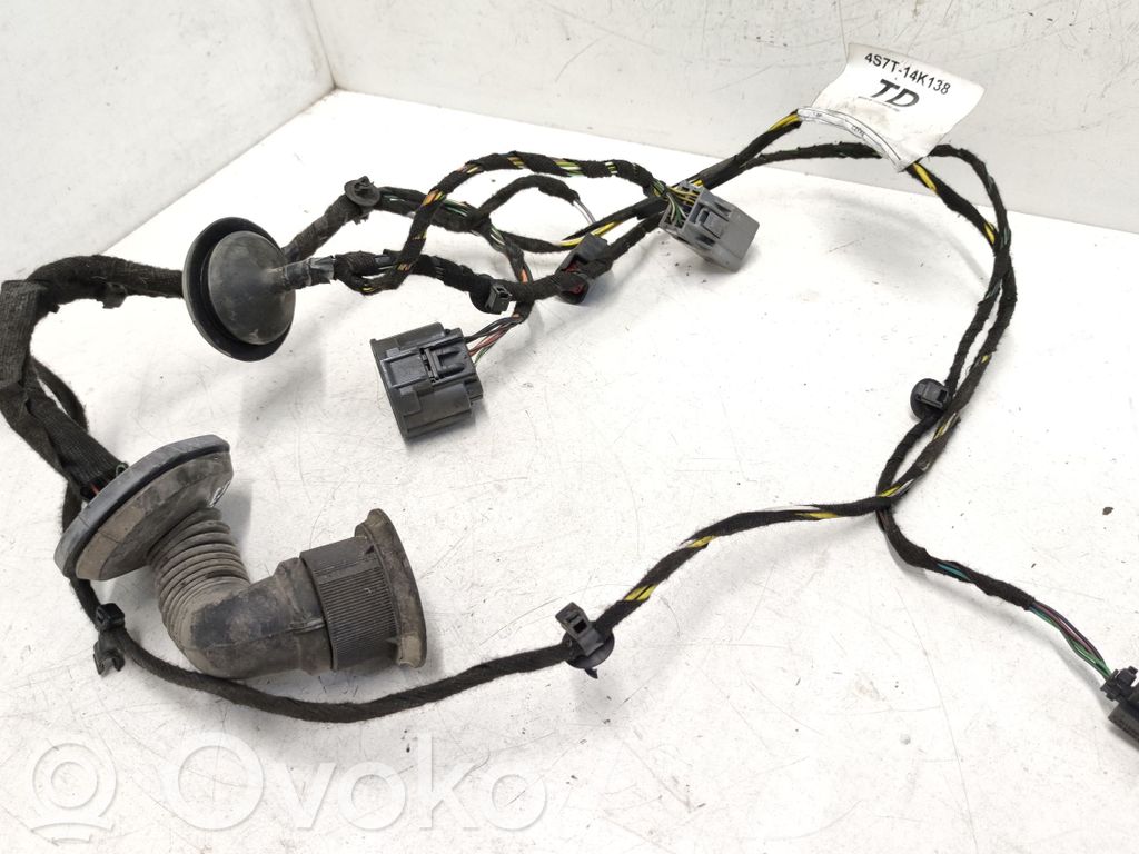 Ford Mondeo Mk III Cablaggio porta anteriore 
