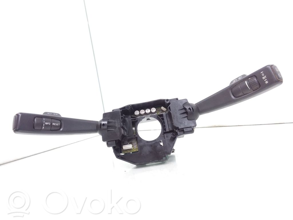 Volvo V50 Commodo, commande essuie-glace/phare 