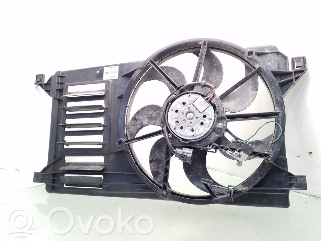 Mazda 3 II Elektryczny wentylator chłodnicy 