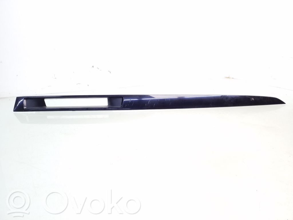 Mazda 3 I Dekoratyvinė apdailos juostelė 