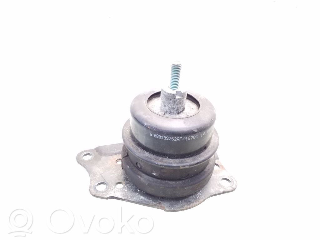 Volkswagen Polo Engine mount bracket 