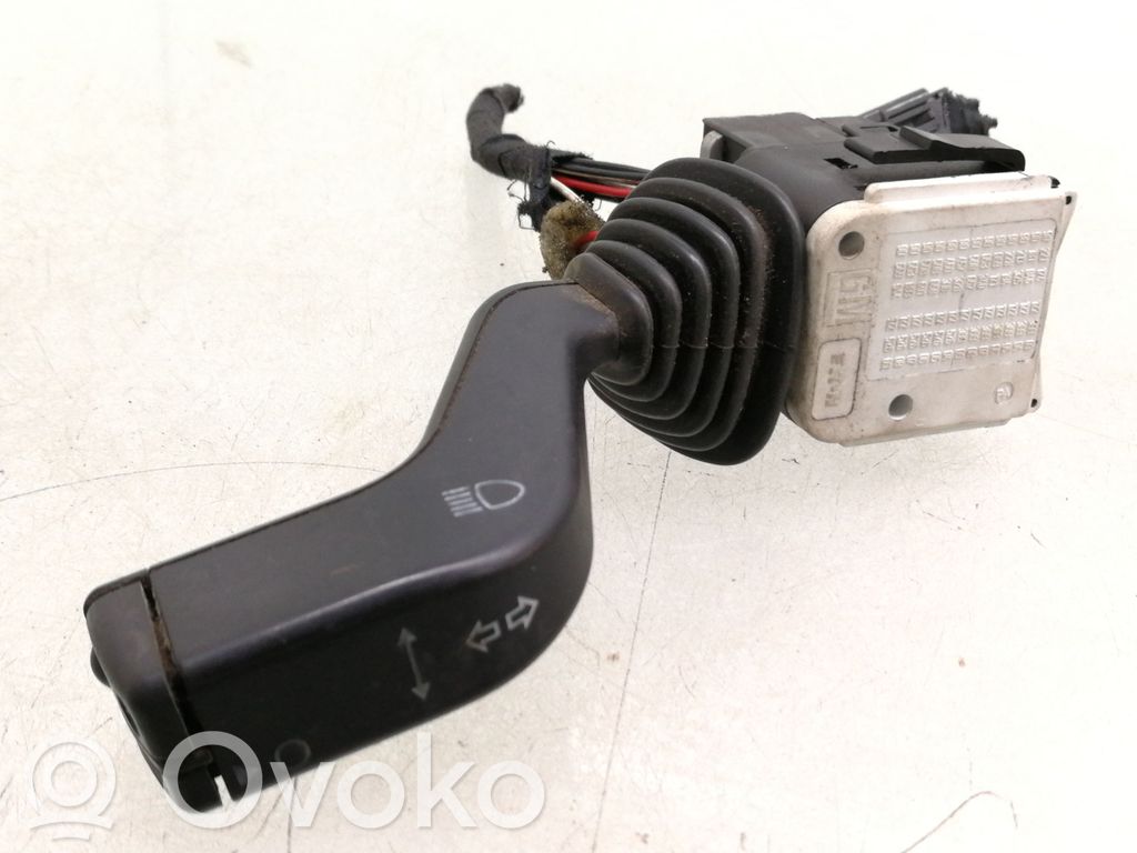 Opel Omega B2 Indicator stalk 
