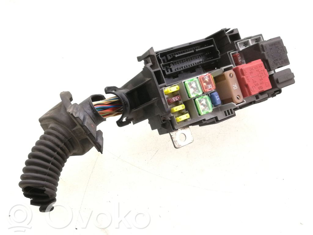 Opel Corsa D Fuse module 