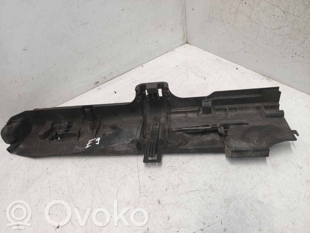 BMW 3 E90 E91 Staffa di montaggio del radiatore 