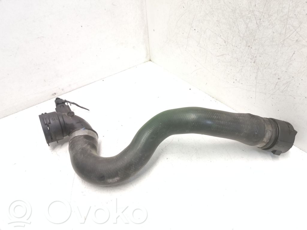 Engine coolant pipe/hose   7531769