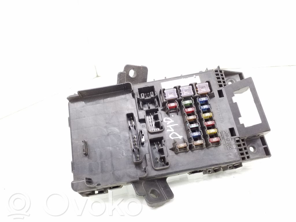 Toyota Avensis T220 Modul siguranțe 