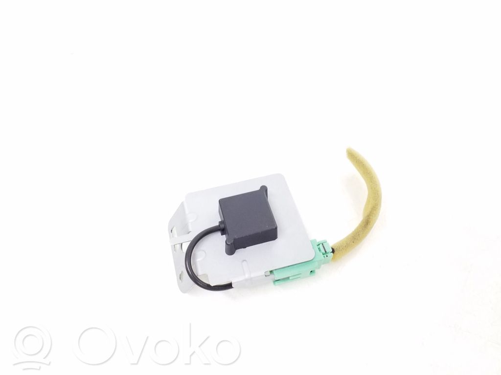 Antenna GPS   D09H66DY0