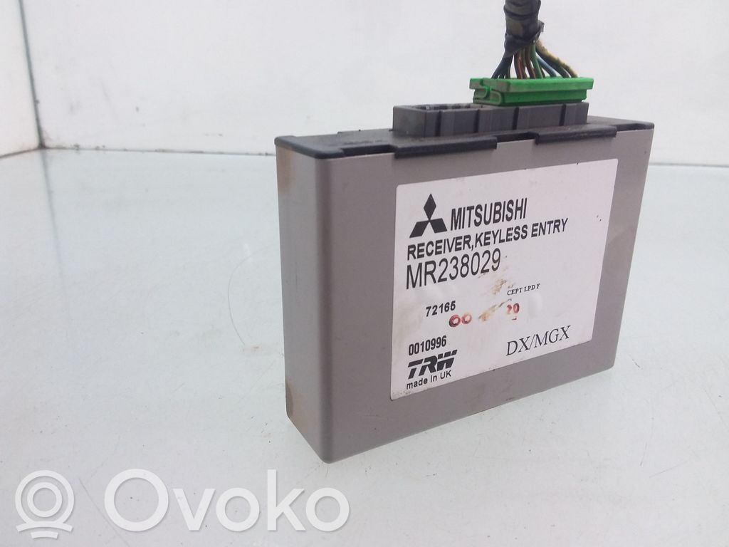 Alte unități/module de control   MR238029