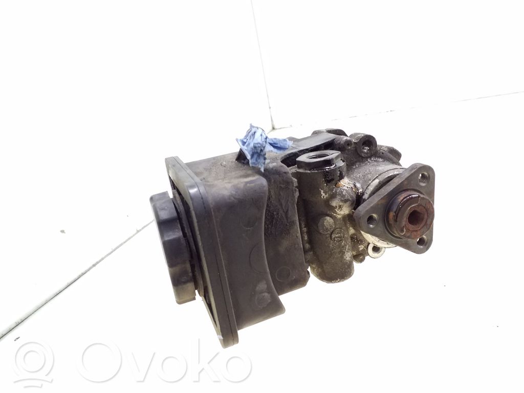 BMW 3 E46 Power steering pump 