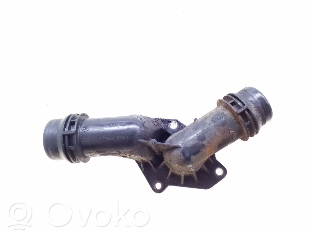 BMW 3 E46 Termostaatin kotelo 