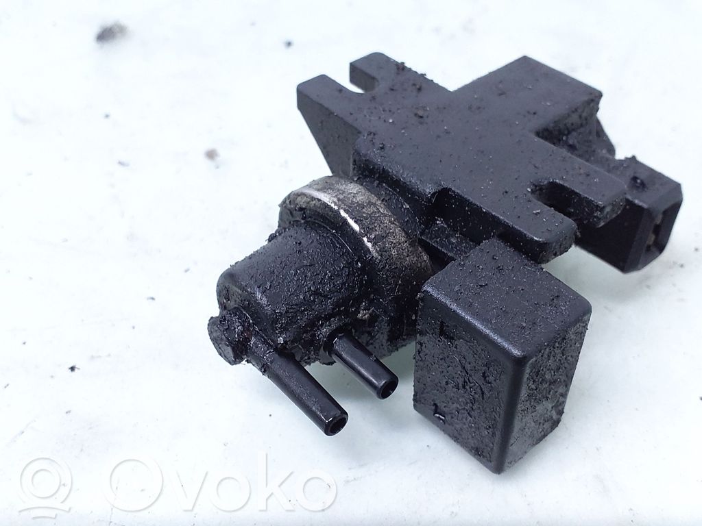 Electroválvula del turbo   2247906