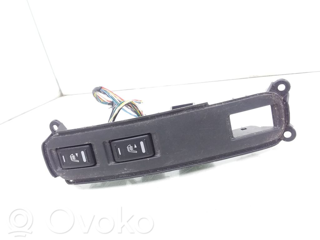 Nissan Micra Seat heating switch 