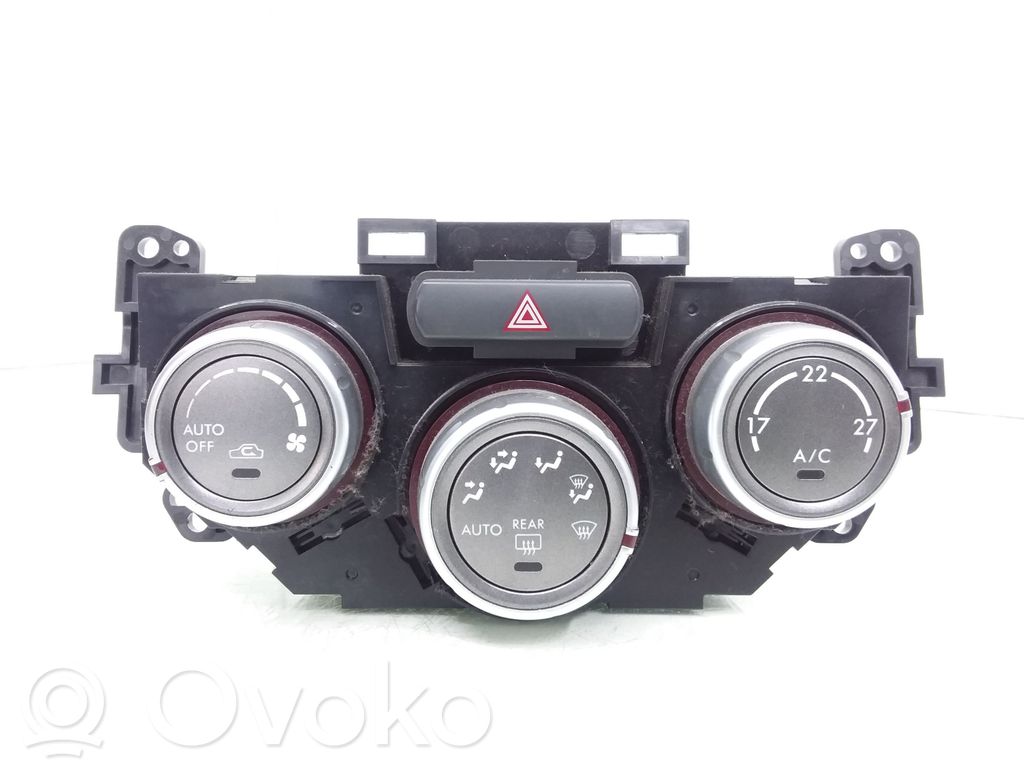 Subaru Impreza III Climate control unit 