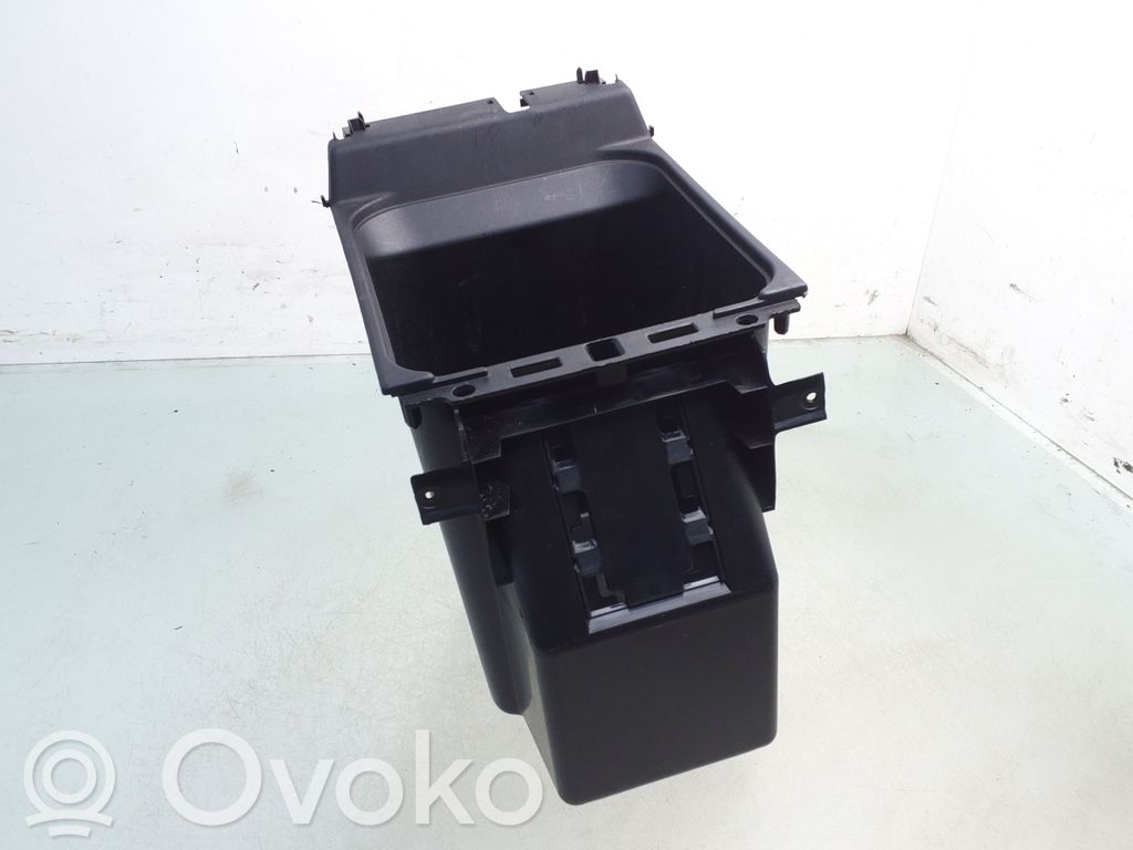 Land Rover Range Rover Sport L320 Altra parte interiore 