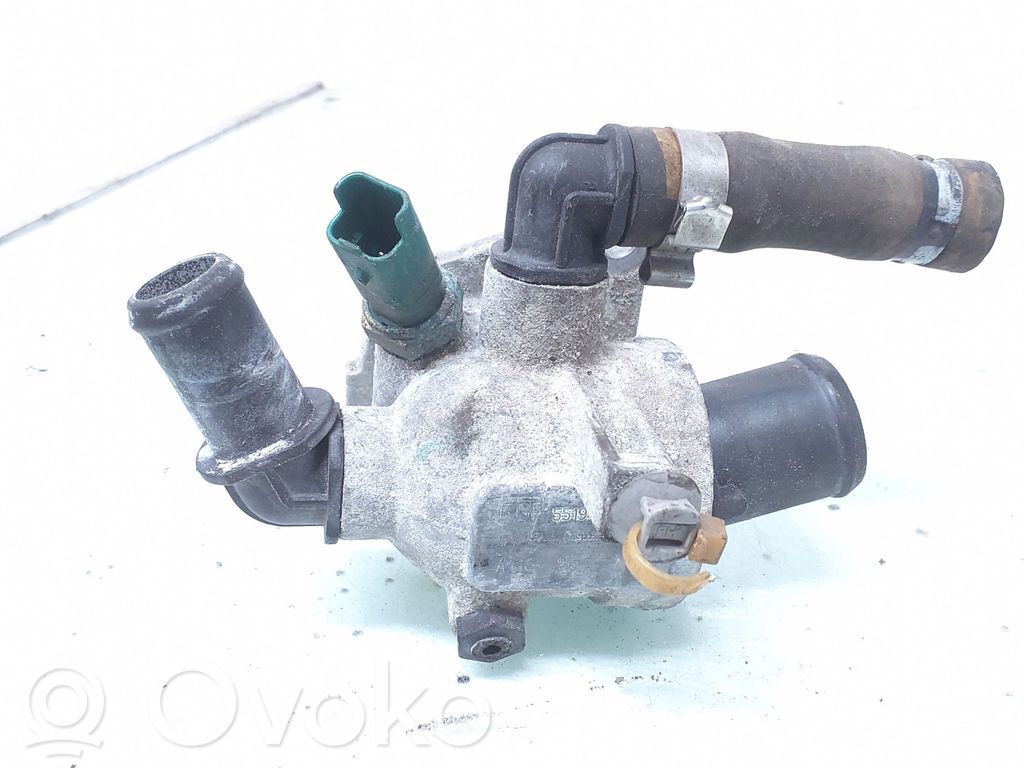 Opel Astra H Termostaatin kotelo 