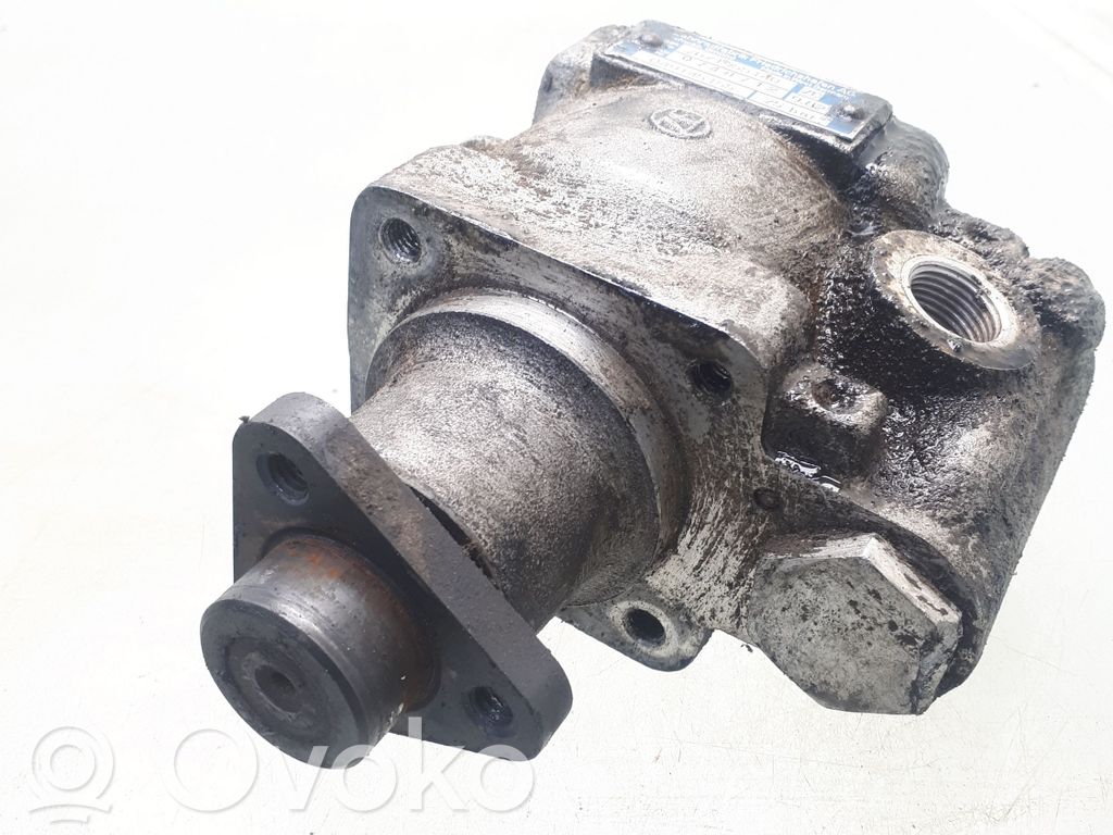 Audi 80 90 B3 Ohjaustehostimen pumppu 