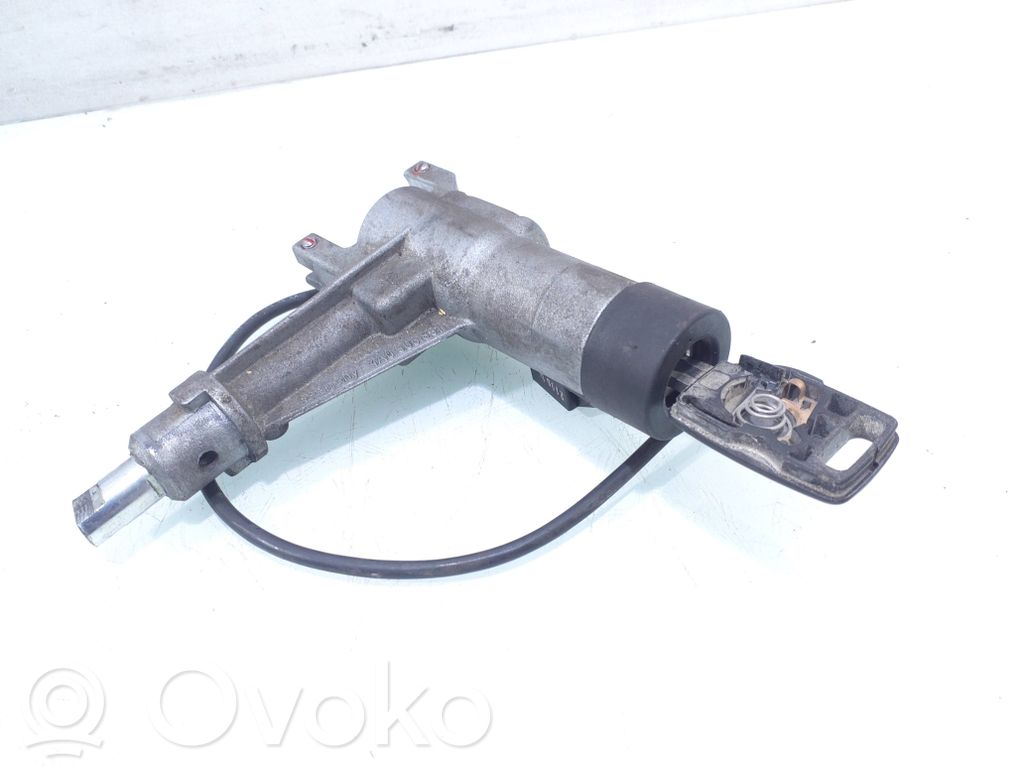 Audi A6 S6 C4 4A Virtalukko 