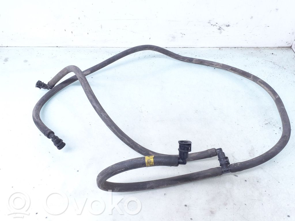 Volkswagen PASSAT B6 Conductă/furtun spălător faruri 