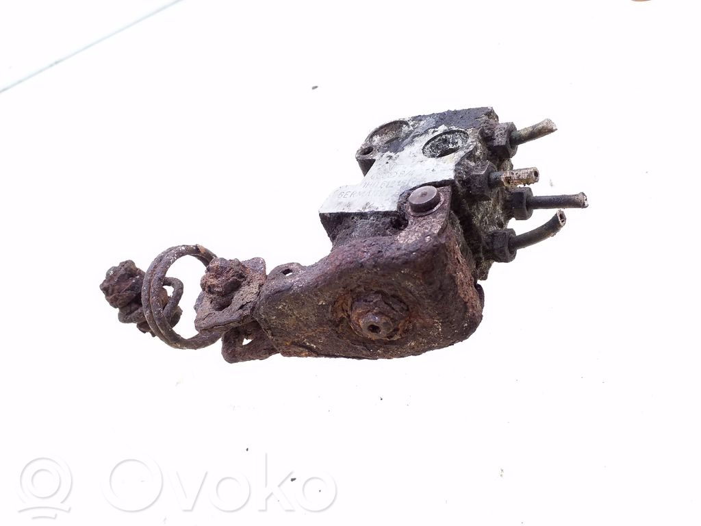 Audi 80 90 S2 B4 Regulator siły hamowania