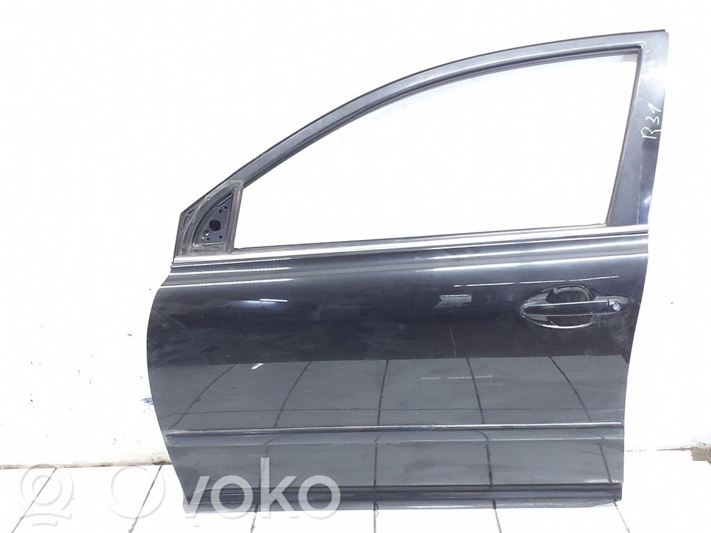Toyota Avensis T250 Ușă față