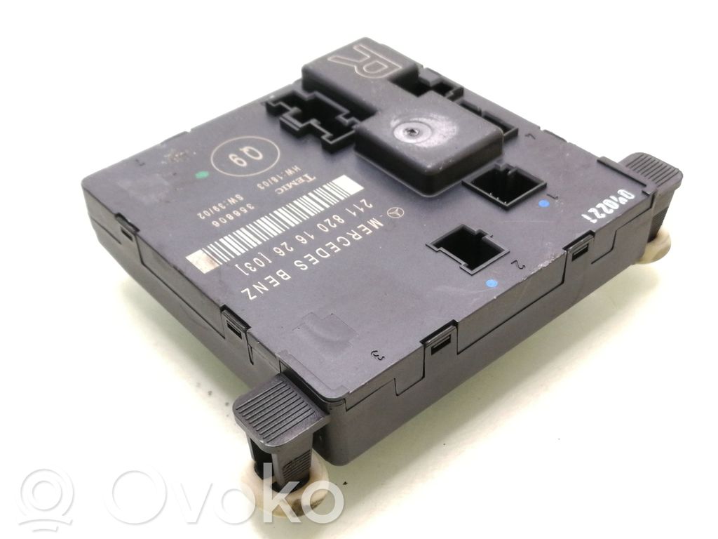 Unité de commande module de porte   2118201626