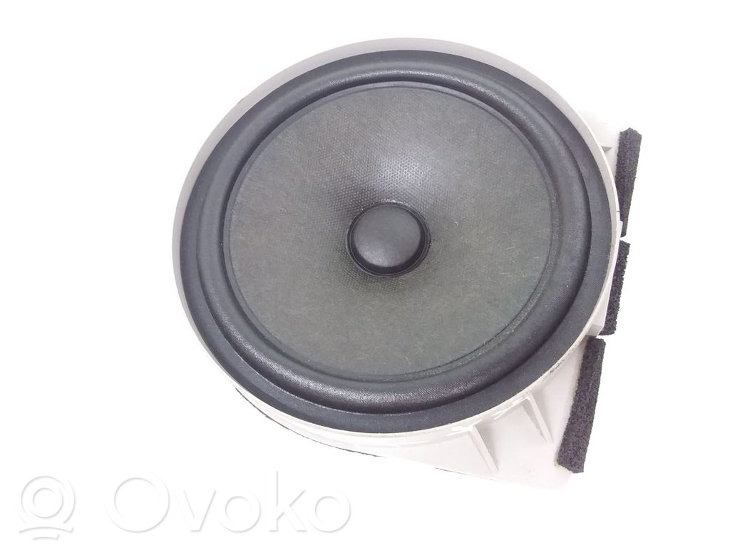Honda CR-V Front door speaker 