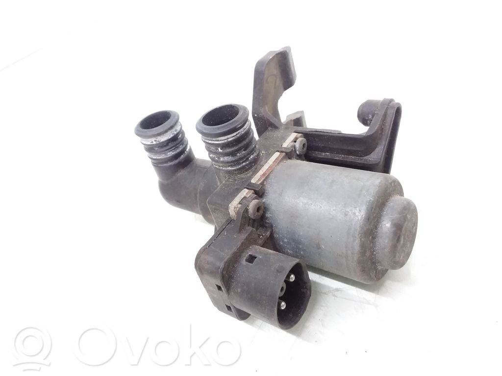 BMW 3 E36 Zawór sterujący płynu chłodzącego 