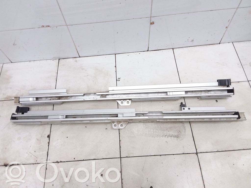 Volvo XC70 Другая деталь отделки багажника 