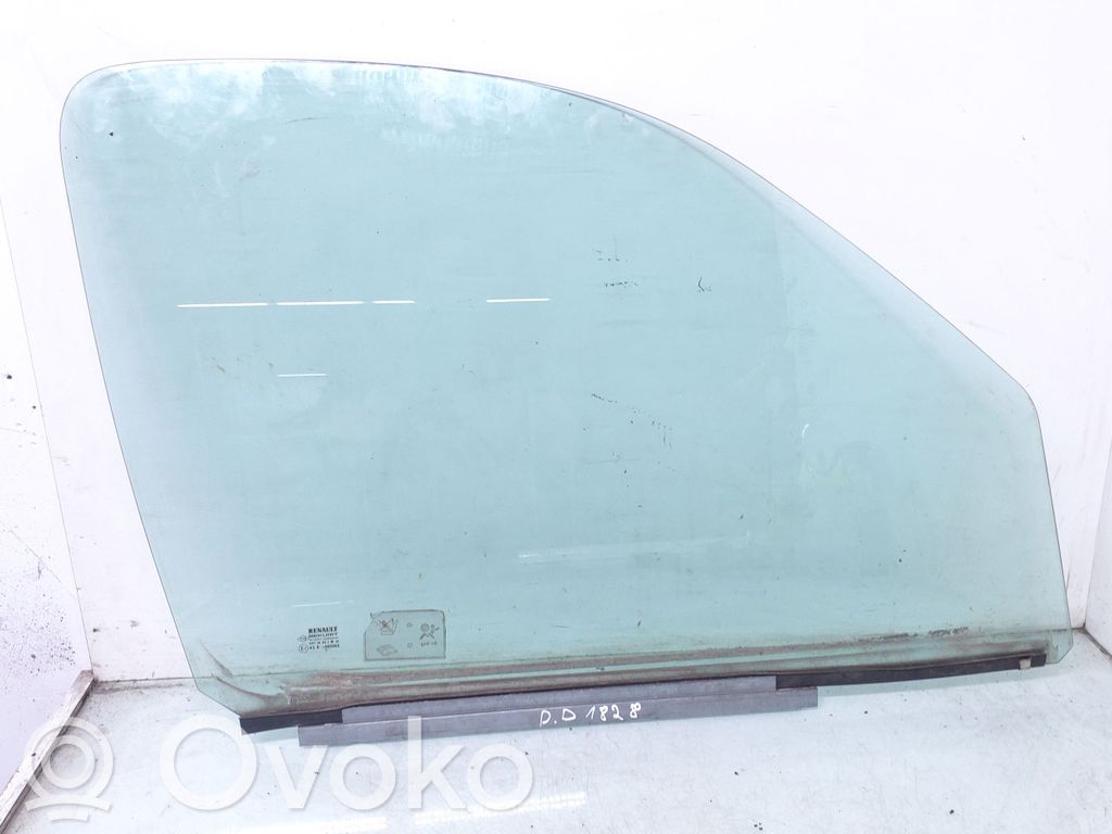 Renault Kangoo I Vitre de fenêtre porte avant (4 portes)