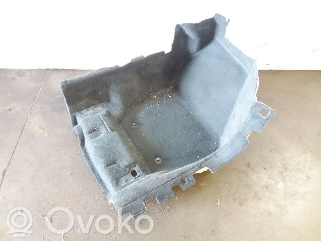Volvo V70 Etulattiamatto 