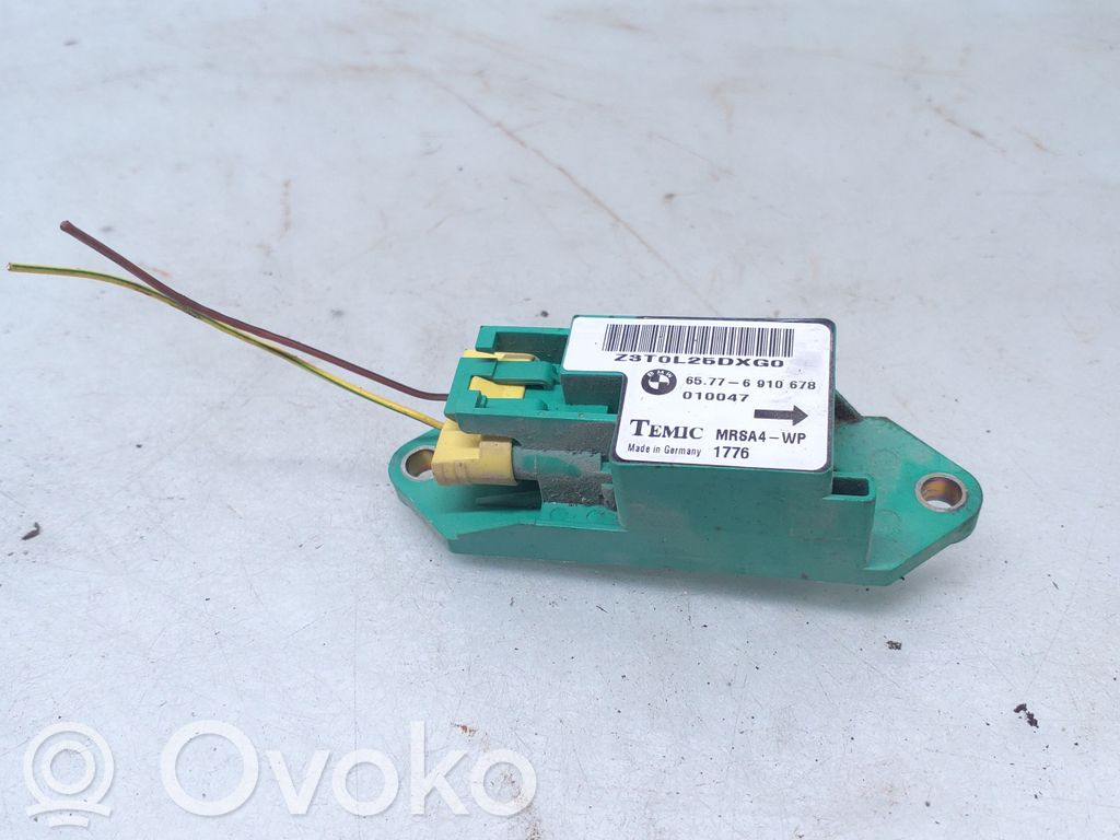 BMW 5 E39 Senzor impact/declanșare airbag