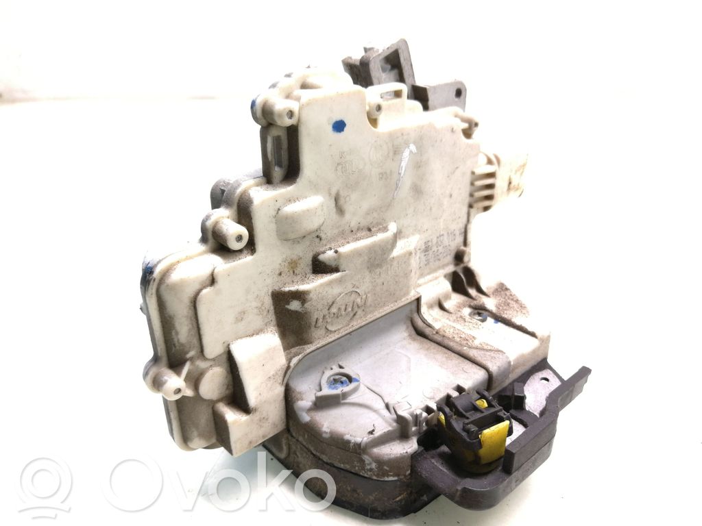 Audi A4 S4 B7 8E 8H Serratura portiera anteriore
