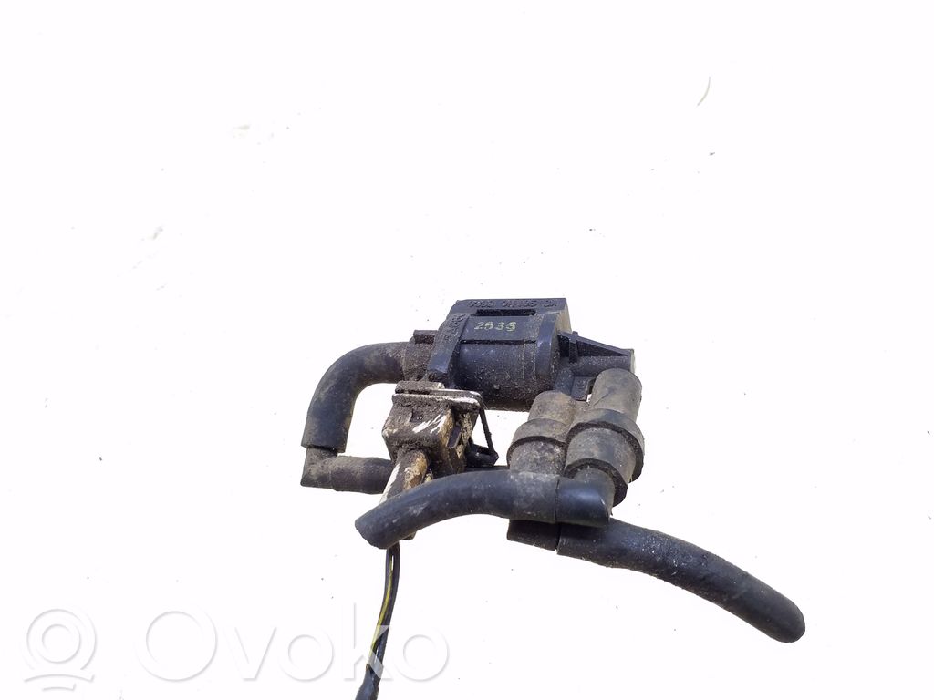 Válvula de vacío   93BB9H465BA
