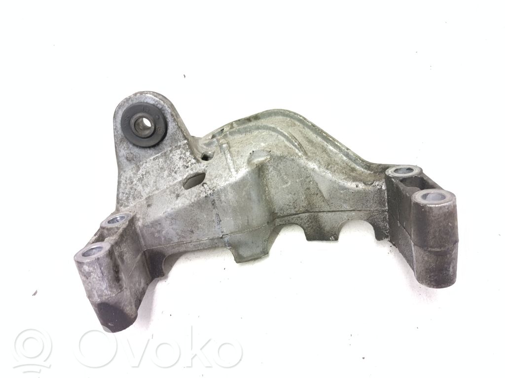 Mini One - Cooper R50 - 53 Engine mounting bracket 
