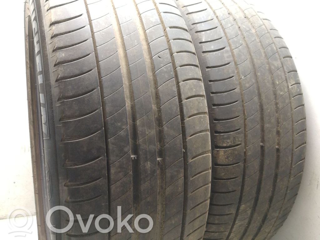 Volkswagen Golf II Neumático de verano R16 