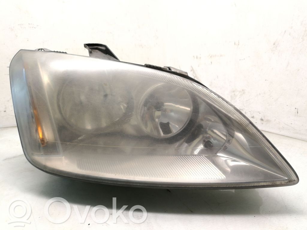 Ford Focus C-MAX Headlight/headlamp 