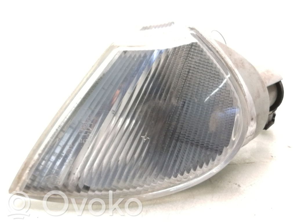 Renault Laguna I Front indicator light 
