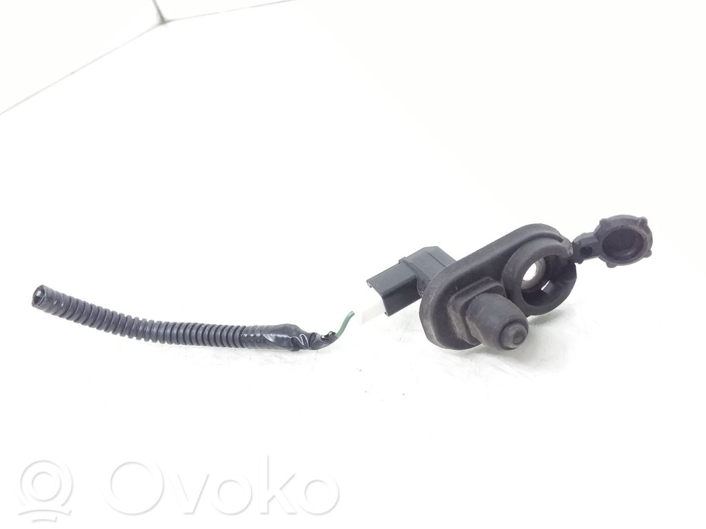Honda CR-V Front door sensor 
