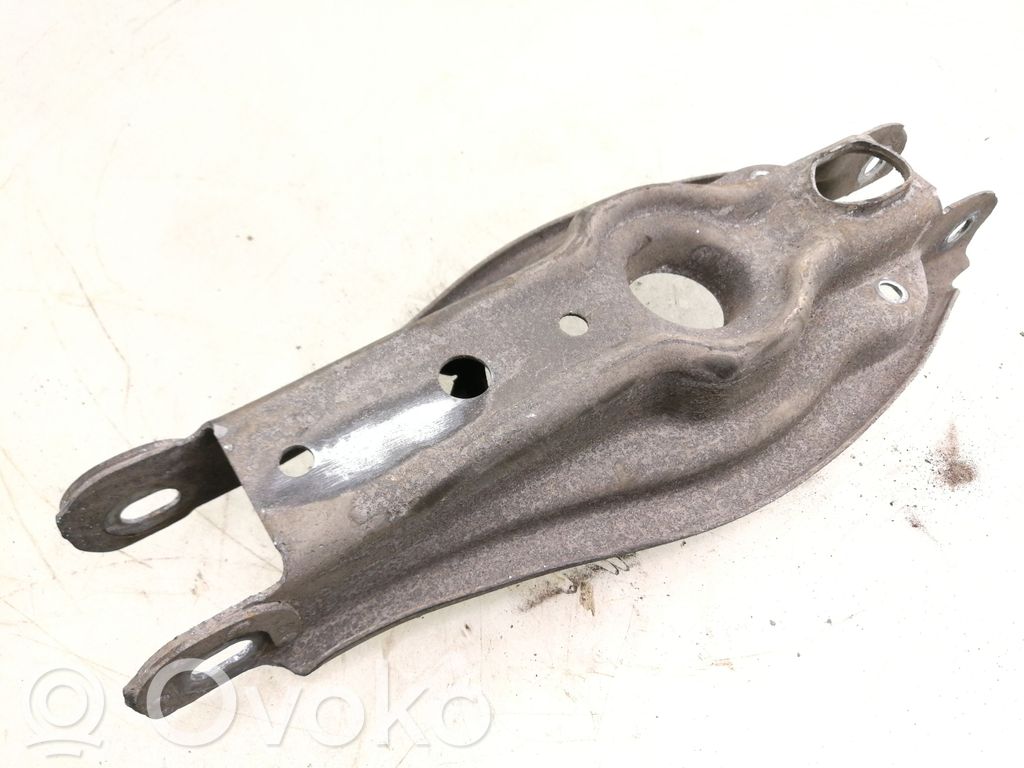 Rear upper control arm/wishbone   6792066