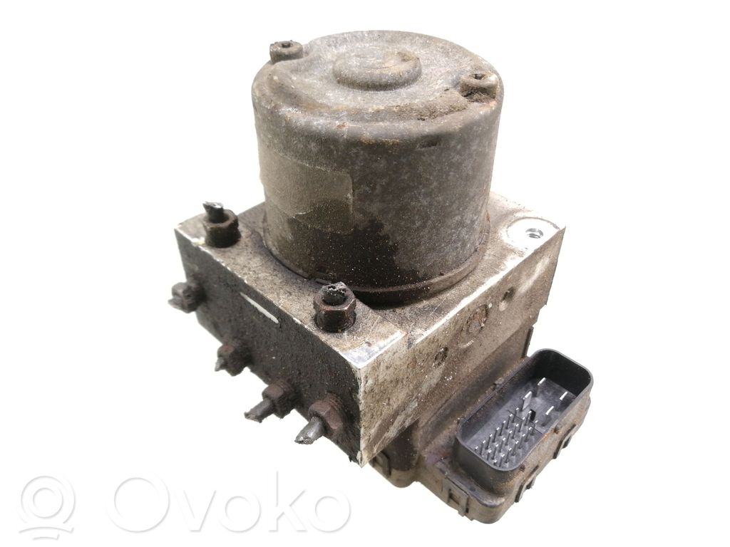 Mitsubishi Space Wagon ABS Pump 