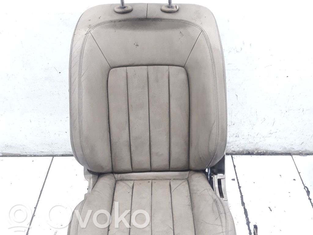 Mercedes-Benz CLS C218 X218 Sedile anteriore del conducente 