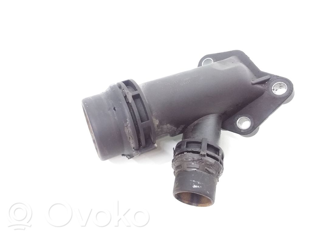 BMW 5 E39 Engine coolant pipe/hose 