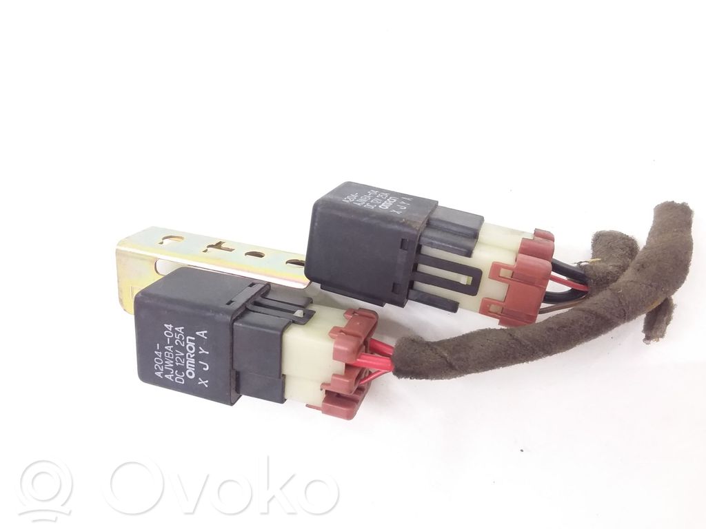 Hyundai Trajet Other relay 