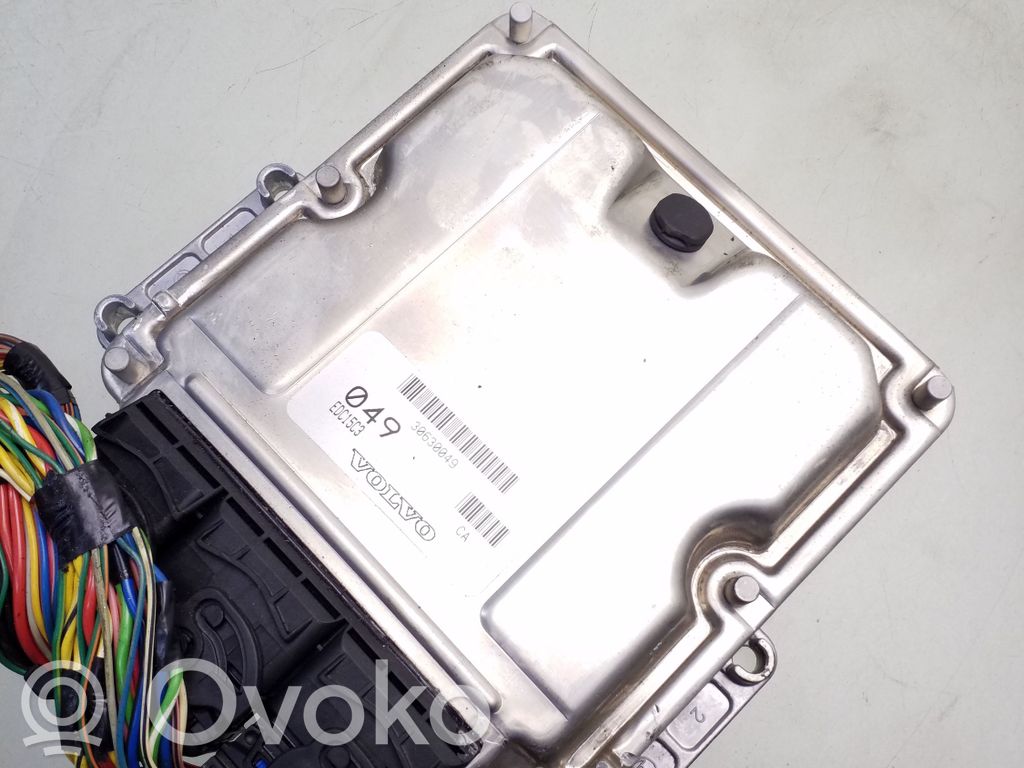 Volvo S40, V40 Engine control unit/module 