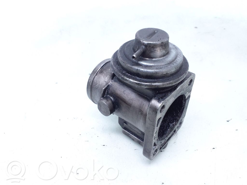 Opel Omega B1 EGR vārsts 