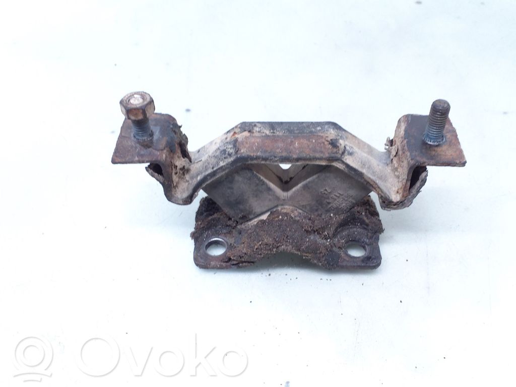 Opel Omega B1 Gearbox mount 