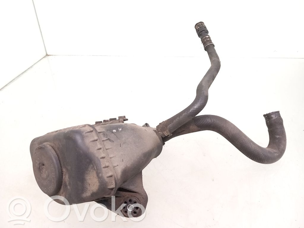 BMW 7 F01 F02 F03 F04 Ohjaustehostimen nestesäiliö